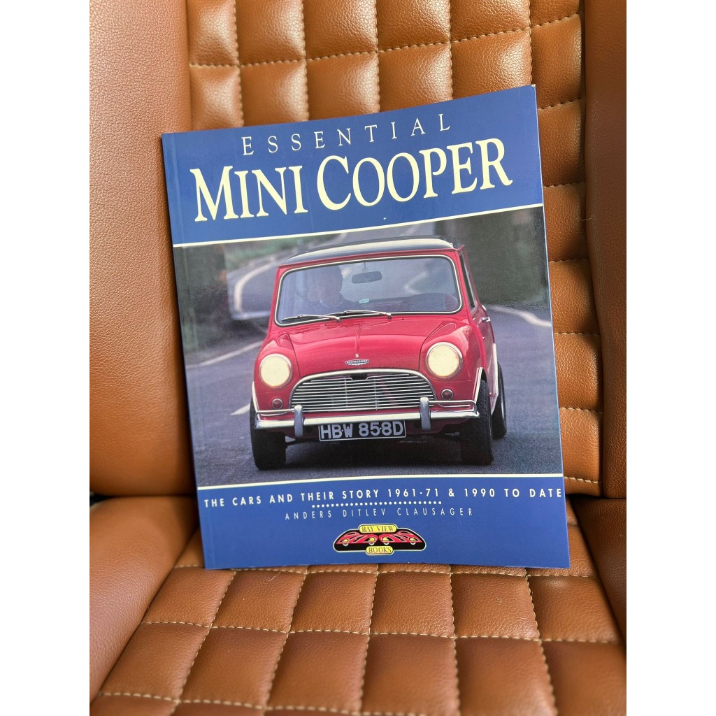 Livro Essential Mini Cooper de Anders Ditlev Clausager
